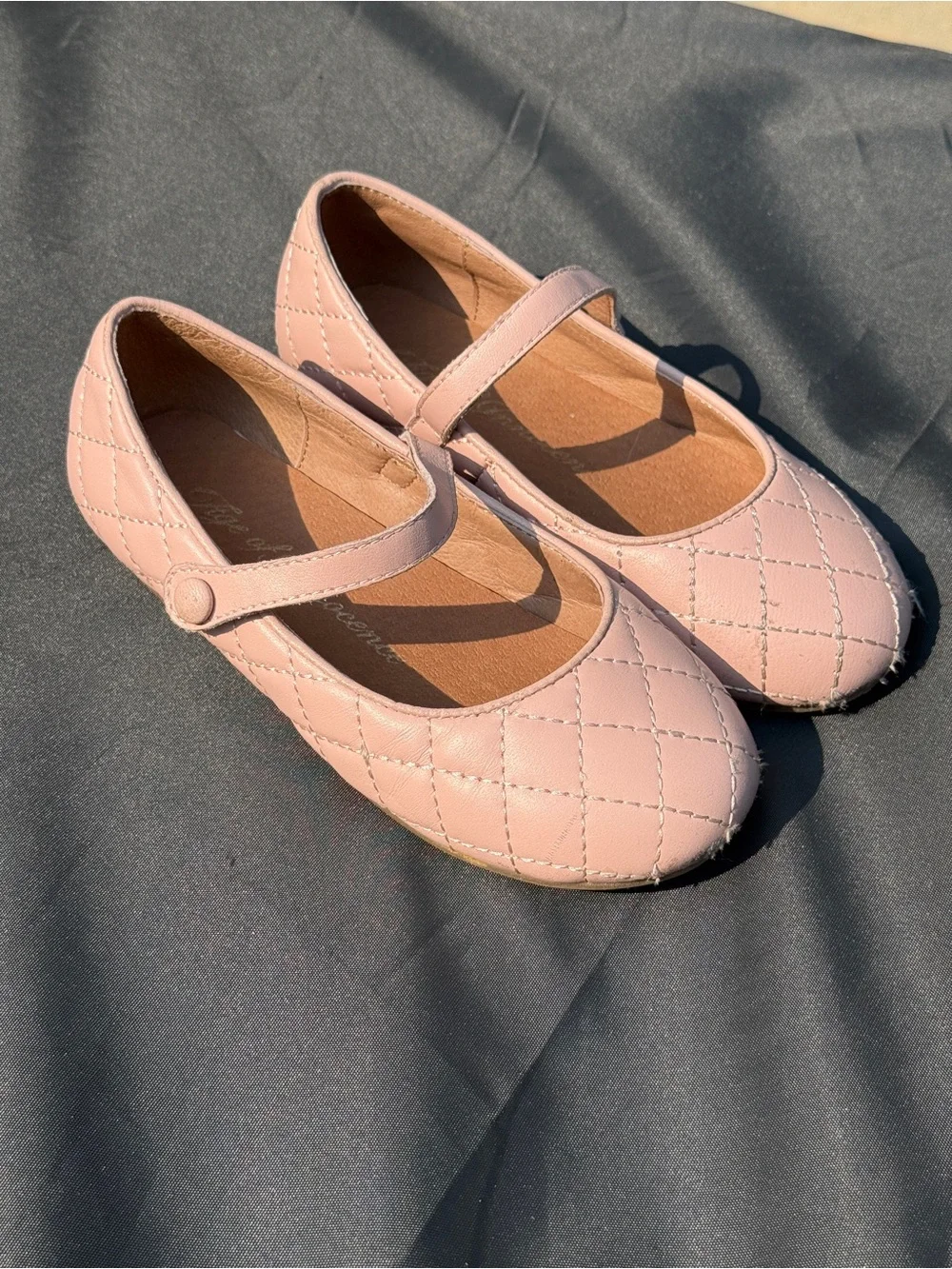 AOI  Age Of Innocence sz 29 shoes COCO PINK SHOES
